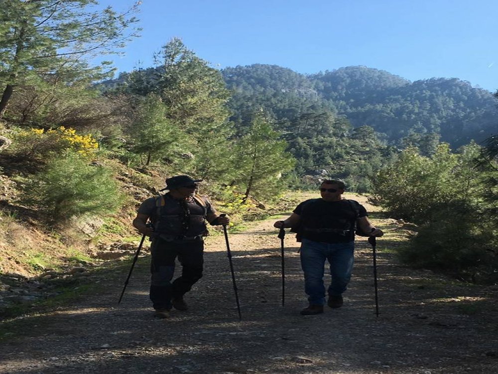 DOĞA YÜRÜYÜŞÜ UZUN PARKUR &#38; KISA PARKUR OĞLAK KAYALIKLARI - KARACAÖREN BARAJI