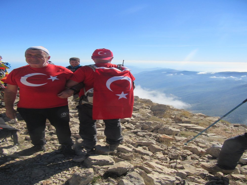 UZUN PARKUR BEYCİK TAHTALI DAĞI CUMHURİYET YÜRÜYÜŞÜ (2365M)